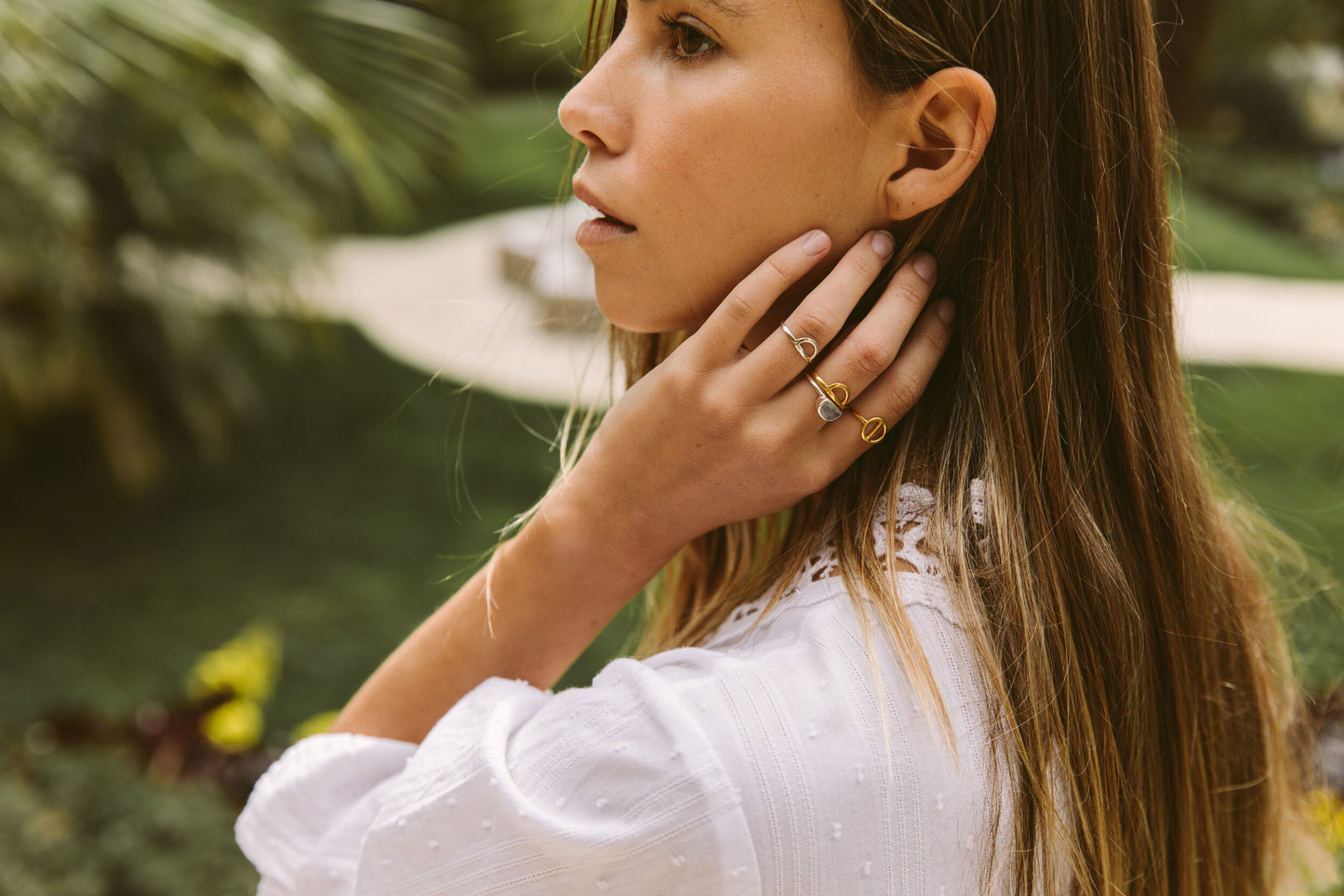 QUARTER LUNAR MOONSTONE RING